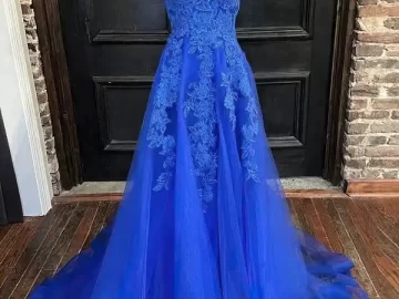 sapphire blue prom dresses for bold and glamorous girls
