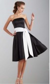 Classic Black Strapless Short Bridesmaid Dresses KSP342
