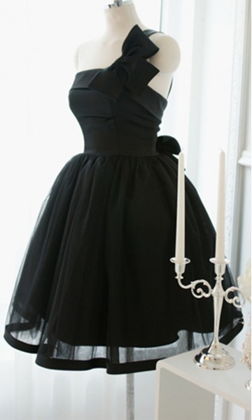 Vintage One Shoulder Little Black Dresses Big Bowknots